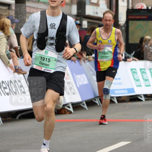 21.09.2025 - PSD Bank Halbmarathon Strokosch-Dieckow http://msf.ph/oto/8942760 21.09.2025 11:33:36 Ziel 1577, 1915, 1936, 1990, 2068 meine-sportfotos.de