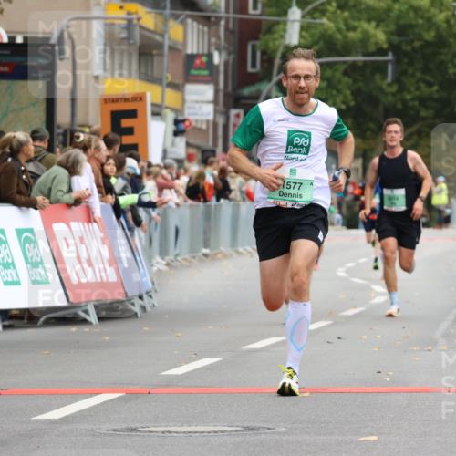 21.09.2025 - PSD Bank Halbmarathon Strokosch-Dieckow http://msf.ph/oto/8942783 21.09.2025 11:33:41 Ziel 1577, 1855, 1915, 1936, 1990, 2014, 2068 meine-sportfotos.de