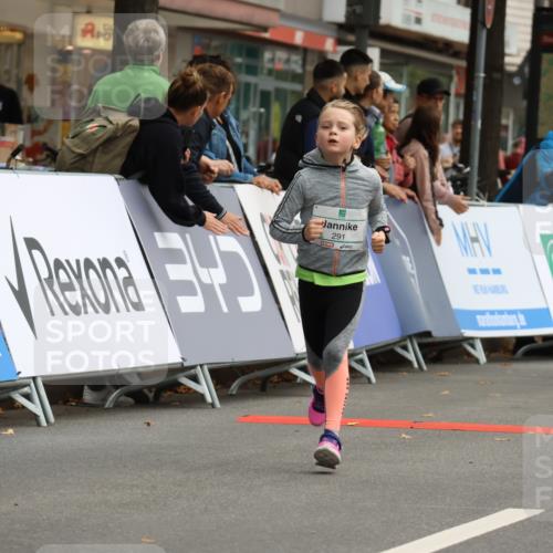 21.09.2025 - PSD Bank Halbmarathon Strokosch-Dieckow http://msf.ph/oto/8942822 21.09.2025 10:32:50 Ziel 156, 160, 291, 386, 394 meine-sportfotos.de