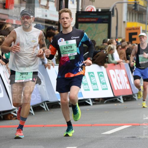 21.09.2025 - PSD Bank Halbmarathon Strokosch-Dieckow http://msf.ph/oto/8942835 21.09.2025 11:33:54 Ziel 1855, 1946, 1979, 2014, 2018, 2082, 3907 meine-sportfotos.de