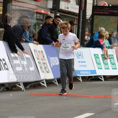 21.09.2025 - PSD Bank Halbmarathon Strokosch-Dieckow http://msf.ph/oto/8942836 21.09.2025 10:32:54 Ziel 156, 291, 386, 394, 410 meine-sportfotos.de