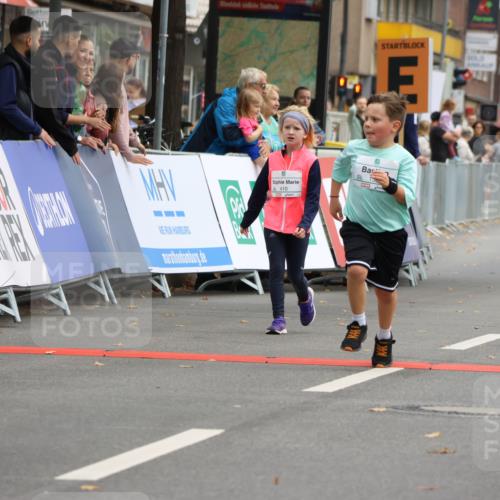 21.09.2025 - PSD Bank Halbmarathon Strokosch-Dieckow http://msf.ph/oto/8942845 21.09.2025 10:32:56 Ziel 156, 291, 295, 386, 410 meine-sportfotos.de