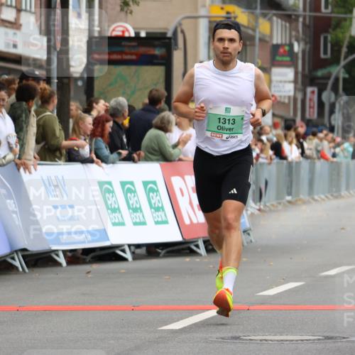 21.09.2025 - PSD Bank Halbmarathon Strokosch-Dieckow http://msf.ph/oto/8942860 21.09.2025 11:34:11 Ziel 1313 meine-sportfotos.de