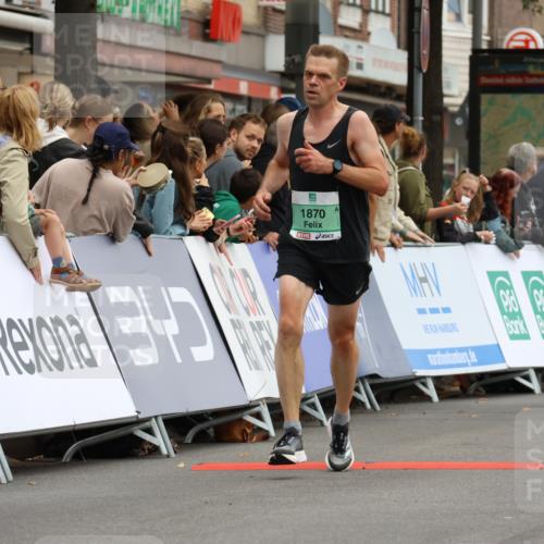 21.09.2025 - PSD Bank Halbmarathon Strokosch-Dieckow http://msf.ph/oto/8942889 21.09.2025 11:34:34 Ziel 1870, 1996, 2008 meine-sportfotos.de