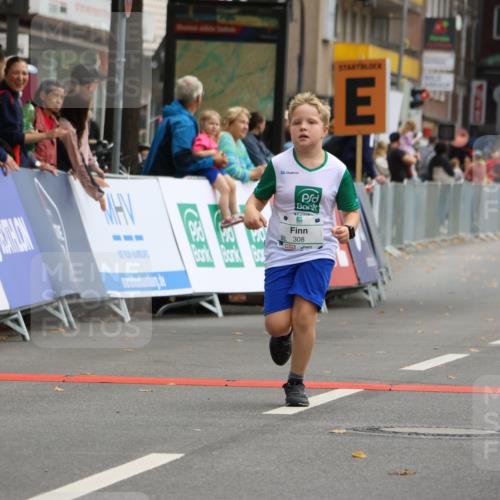 21.09.2025 - PSD Bank Halbmarathon Strokosch-Dieckow http://msf.ph/oto/8942912 21.09.2025 10:33:39 Ziel 308, 363 meine-sportfotos.de