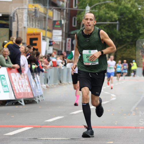 21.09.2025 - PSD Bank Halbmarathon Strokosch-Dieckow http://msf.ph/oto/8942923 21.09.2025 11:34:55 Ziel 1089, 1578, 2007 meine-sportfotos.de