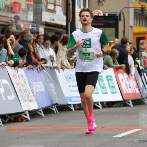 21.09.2025 - PSD Bank Halbmarathon Strokosch-Dieckow http://msf.ph/oto/8942930 21.09.2025 11:35:00 Ziel 1089, 1578, 2007 meine-sportfotos.de