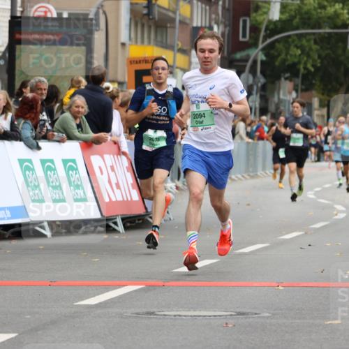 21.09.2025 - PSD Bank Halbmarathon Strokosch-Dieckow http://msf.ph/oto/8942934 21.09.2025 11:35:06 Ziel 1578, 2035, 2094 meine-sportfotos.de