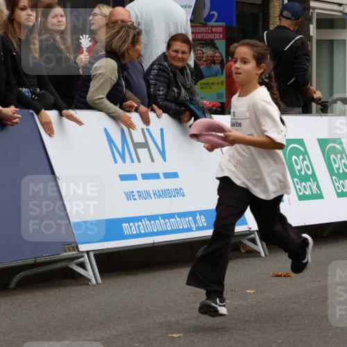 21.09.2025 - PSD Bank Halbmarathon Strokosch-Dieckow http://msf.ph/oto/8942954 21.09.2025 10:33:53 Ziel 185, 186 meine-sportfotos.de