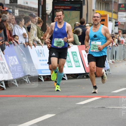 21.09.2025 - PSD Bank Halbmarathon Strokosch-Dieckow http://msf.ph/oto/8942957 21.09.2025 11:35:19 Ziel 1184, 1454, 1980, 1988, 2034 meine-sportfotos.de