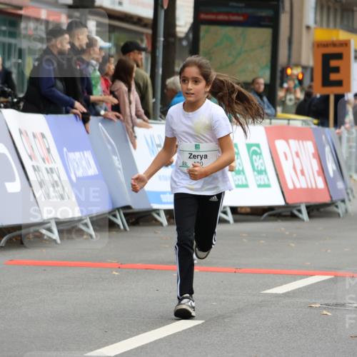 21.09.2025 - PSD Bank Halbmarathon Strokosch-Dieckow http://msf.ph/oto/8942994 21.09.2025 10:34:21 Ziel 180, 181, 188, 280 meine-sportfotos.de
