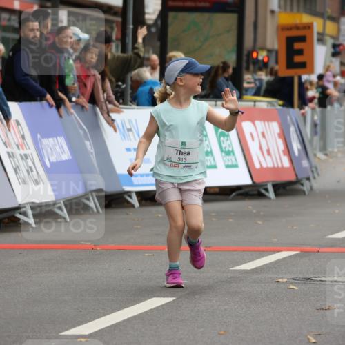21.09.2025 - PSD Bank Halbmarathon Strokosch-Dieckow http://msf.ph/oto/8943023 21.09.2025 10:34:30 Ziel 180, 188, 313 meine-sportfotos.de
