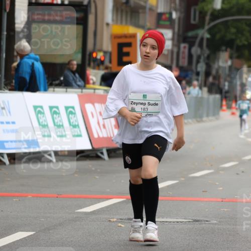 21.09.2025 - PSD Bank Halbmarathon Strokosch-Dieckow http://msf.ph/oto/8943045 21.09.2025 10:34:46 Ziel 146, 183 meine-sportfotos.de