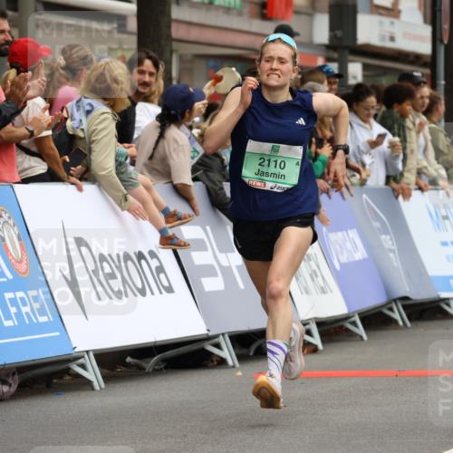 21.09.2025 - PSD Bank Halbmarathon Strokosch-Dieckow http://msf.ph/oto/8943052 21.09.2025 11:35:50 Ziel 1426, 1921, 1922, 1971, 1973, 1976, 2110 meine-sportfotos.de