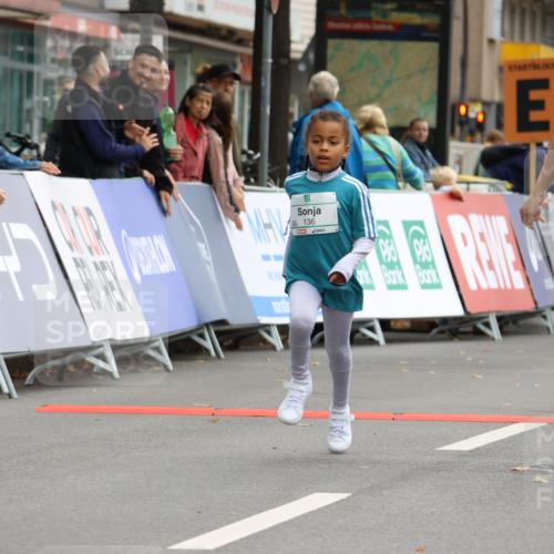 21.09.2025 - PSD Bank Halbmarathon Strokosch-Dieckow http://msf.ph/oto/8943053 21.09.2025 10:34:59 Ziel 136 meine-sportfotos.de