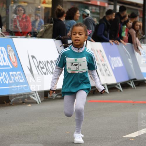 21.09.2025 - PSD Bank Halbmarathon Strokosch-Dieckow http://msf.ph/oto/8943066 21.09.2025 10:35:01 Ziel 136 meine-sportfotos.de
