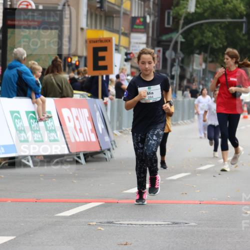 21.09.2025 - PSD Bank Halbmarathon Strokosch-Dieckow http://msf.ph/oto/8943087 21.09.2025 10:35:47 Ziel 284, 290 meine-sportfotos.de