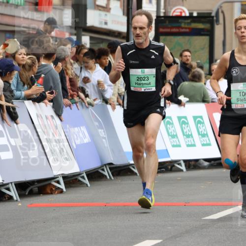 21.09.2025 - PSD Bank Halbmarathon Strokosch-Dieckow http://msf.ph/oto/8943105 21.09.2025 11:36:08 Ziel 1044, 1060, 1952, 1977, 2023, 2033, 2048, 2051, 2128 meine-sportfotos.de