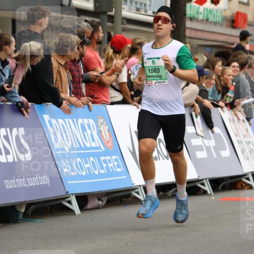 21.09.2025 - PSD Bank Halbmarathon Strokosch-Dieckow http://msf.ph/oto/8943152 21.09.2025 11:36:33 Ziel 1421, 1563, 1910, 2039, 2398 meine-sportfotos.de
