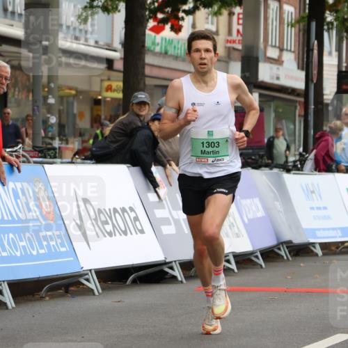 21.09.2025 - PSD Bank Halbmarathon Strokosch-Dieckow http://msf.ph/oto/8943219 21.09.2025 11:09:46 Ziel 1303 meine-sportfotos.de