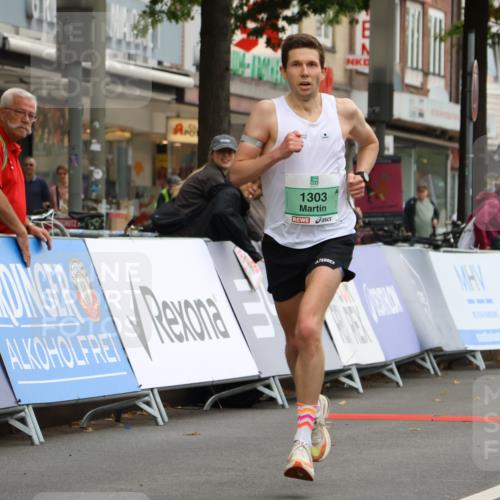 21.09.2025 - PSD Bank Halbmarathon Strokosch-Dieckow http://msf.ph/oto/8943220 21.09.2025 11:09:46 Ziel 1303 meine-sportfotos.de