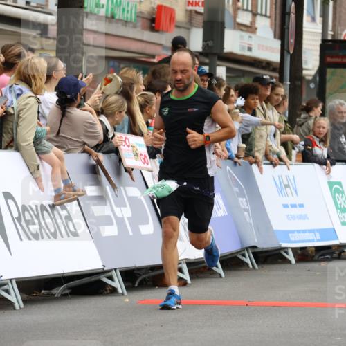 21.09.2025 - PSD Bank Halbmarathon Strokosch-Dieckow http://msf.ph/oto/8943223 21.09.2025 11:37:08 Ziel 1085, 1902, 1998, 2036 meine-sportfotos.de