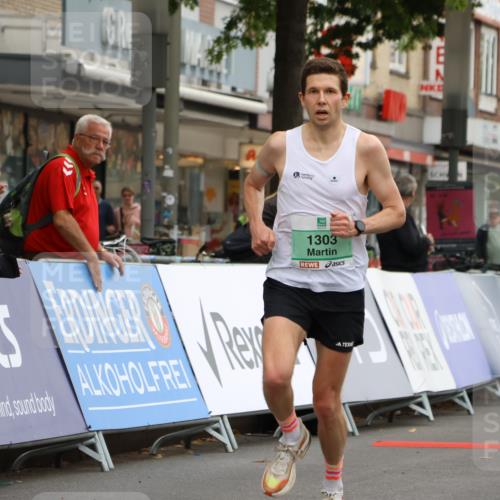 21.09.2025 - PSD Bank Halbmarathon Strokosch-Dieckow http://msf.ph/oto/8943228 21.09.2025 11:09:46 Ziel 1303 meine-sportfotos.de