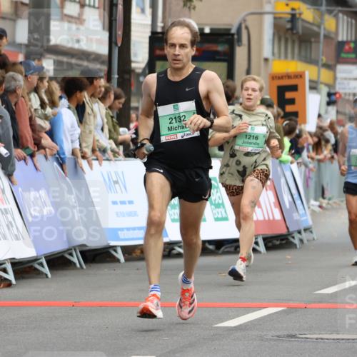 21.09.2025 - PSD Bank Halbmarathon Strokosch-Dieckow http://msf.ph/oto/8943258 21.09.2025 11:37:30 Ziel 1185, 1216, 2017, 2095, 2120, 2132, 2226, 3999 meine-sportfotos.de
