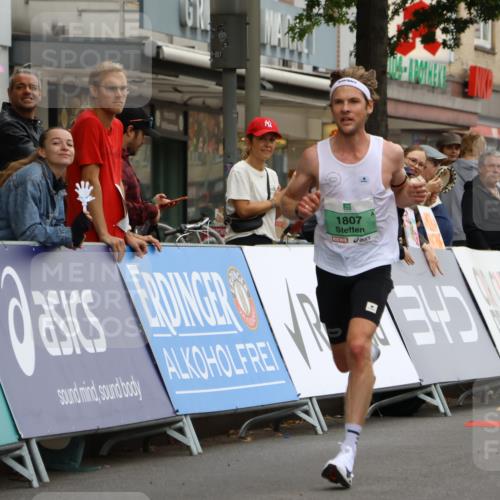 21.09.2025 - PSD Bank Halbmarathon Strokosch-Dieckow http://msf.ph/oto/8943273 21.09.2025 11:12:38 Ziel 1807 meine-sportfotos.de