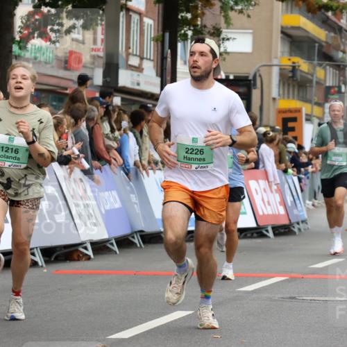 21.09.2025 - PSD Bank Halbmarathon Strokosch-Dieckow http://msf.ph/oto/8943274 21.09.2025 11:37:33 Ziel 1216, 2017, 2132, 2226, 3999 meine-sportfotos.de