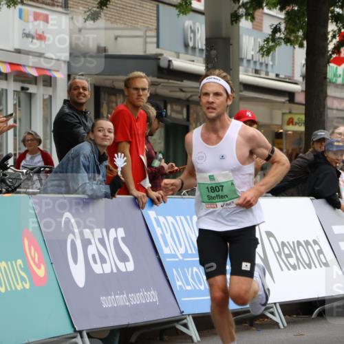 21.09.2025 - PSD Bank Halbmarathon Strokosch-Dieckow http://msf.ph/oto/8943285 21.09.2025 11:12:38 Ziel 1807 meine-sportfotos.de