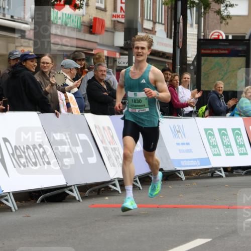21.09.2025 - PSD Bank Halbmarathon Strokosch-Dieckow http://msf.ph/oto/8943288 21.09.2025 11:13:34 Ziel 1830 meine-sportfotos.de