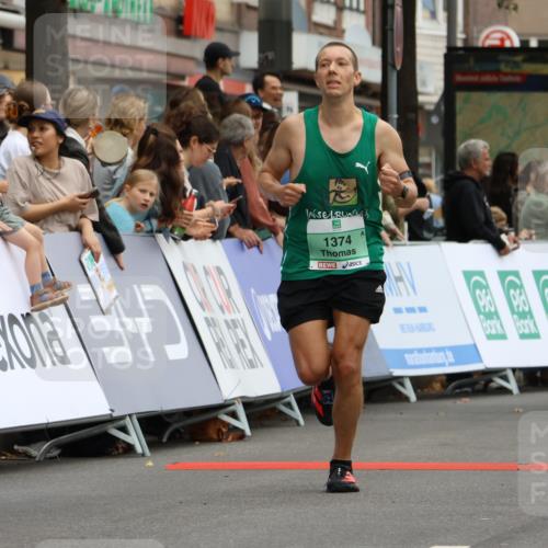 21.09.2025 - PSD Bank Halbmarathon Strokosch-Dieckow http://msf.ph/oto/8943326 21.09.2025 11:38:02 Ziel 1374, 1928, 3916, 3922 meine-sportfotos.de