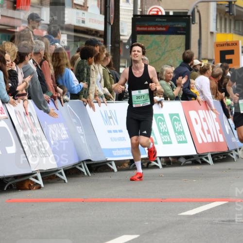 21.09.2025 - PSD Bank Halbmarathon Strokosch-Dieckow http://msf.ph/oto/8943365 21.09.2025 11:38:23 Ziel 1904, 1984, 1985, 2037, 2077, 2099, 2675 meine-sportfotos.de