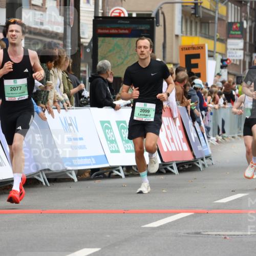 21.09.2025 - PSD Bank Halbmarathon Strokosch-Dieckow http://msf.ph/oto/8943372 21.09.2025 11:38:25 Ziel 1951, 1984, 1985, 2037, 2073, 2077, 2099, 2200, 2675 meine-sportfotos.de