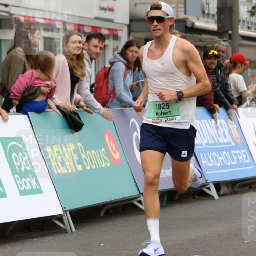 21.09.2025 - PSD Bank Halbmarathon Strokosch-Dieckow http://msf.ph/oto/8943387 21.09.2025 11:15:13 Ziel 1825 meine-sportfotos.de