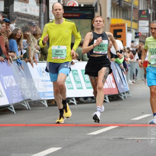 21.09.2025 - PSD Bank Halbmarathon Strokosch-Dieckow http://msf.ph/oto/8943398 21.09.2025 11:38:31 Ziel 1951, 1984, 1985, 2037, 2073, 2077, 2099, 2200 meine-sportfotos.de
