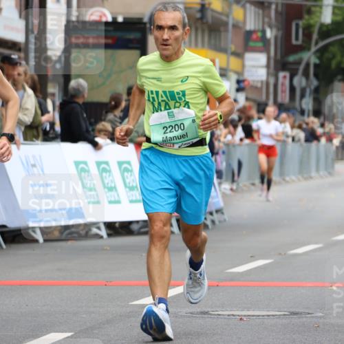 21.09.2025 - PSD Bank Halbmarathon Strokosch-Dieckow http://msf.ph/oto/8943411 21.09.2025 11:38:33 Ziel 1951, 1984, 2037, 2073, 2077, 2099, 2200 meine-sportfotos.de