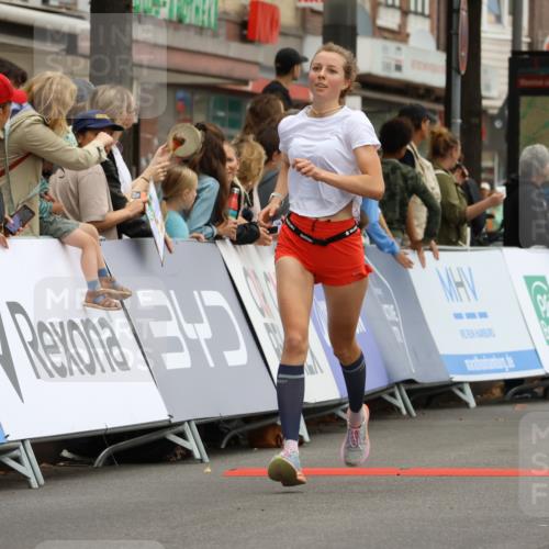 21.09.2025 - PSD Bank Halbmarathon Strokosch-Dieckow http://msf.ph/oto/8943423 21.09.2025 11:38:43 Ziel 1859, 2355 meine-sportfotos.de