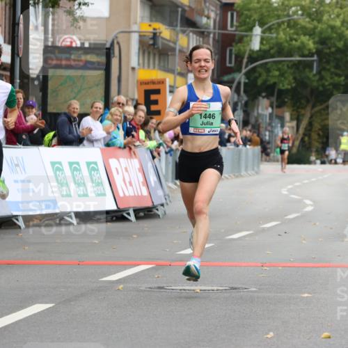 21.09.2025 - PSD Bank Halbmarathon Strokosch-Dieckow http://msf.ph/oto/8943432 21.09.2025 11:16:09 Ziel 1445, 1446 meine-sportfotos.de