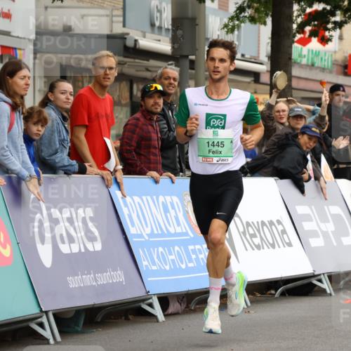 21.09.2025 - PSD Bank Halbmarathon Strokosch-Dieckow http://msf.ph/oto/8943442 21.09.2025 11:16:10 Ziel 1445, 1446 meine-sportfotos.de