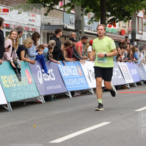 21.09.2025 - PSD Bank Halbmarathon Strokosch-Dieckow http://msf.ph/oto/8943481 21.09.2025 11:39:02 Ziel 1027, 1147, 1917, 2047, 2055, 2079, 2137 meine-sportfotos.de