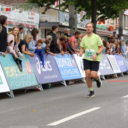 21.09.2025 - PSD Bank Halbmarathon Strokosch-Dieckow http://msf.ph/oto/8943483 21.09.2025 11:39:02 Ziel 1027, 1147, 1917, 2047, 2055, 2079, 2137 meine-sportfotos.de