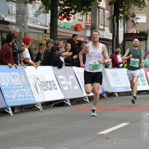 21.09.2025 - PSD Bank Halbmarathon Strokosch-Dieckow http://msf.ph/oto/8943491 21.09.2025 11:16:49 Ziel 1306, 1843 meine-sportfotos.de