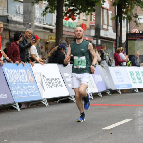 21.09.2025 - PSD Bank Halbmarathon Strokosch-Dieckow http://msf.ph/oto/8943502 21.09.2025 11:16:51 Ziel 1095, 1306, 1843 meine-sportfotos.de