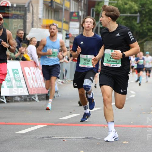 21.09.2025 - PSD Bank Halbmarathon Strokosch-Dieckow http://msf.ph/oto/8943523 21.09.2025 11:39:17 Ziel 1227, 1248, 1416, 1769, 1901, 2038, 2062, 2064, 2080, 2175 meine-sportfotos.de