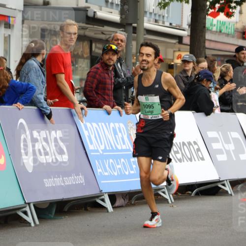 21.09.2025 - PSD Bank Halbmarathon Strokosch-Dieckow http://msf.ph/oto/8943535 21.09.2025 11:16:58 Ziel 1095, 1306, 1843 meine-sportfotos.de