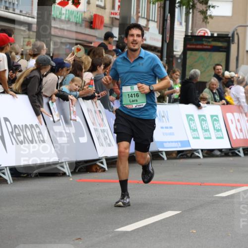 21.09.2025 - PSD Bank Halbmarathon Strokosch-Dieckow http://msf.ph/oto/8943543 21.09.2025 11:39:22 Ziel 1110, 1227, 1248, 1416, 1769, 1901, 2038, 2285, 4055 meine-sportfotos.de