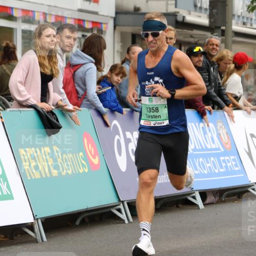 21.09.2025 - PSD Bank Halbmarathon Strokosch-Dieckow http://msf.ph/oto/8943574 21.09.2025 11:17:08 Ziel 1358 meine-sportfotos.de