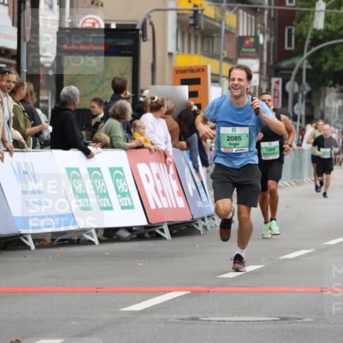 21.09.2025 - PSD Bank Halbmarathon Strokosch-Dieckow http://msf.ph/oto/8943601 21.09.2025 11:39:46 Ziel 1469, 1960, 1968, 1970, 2069, 2084, 2085, 2579, 2897, 3909 meine-sportfotos.de